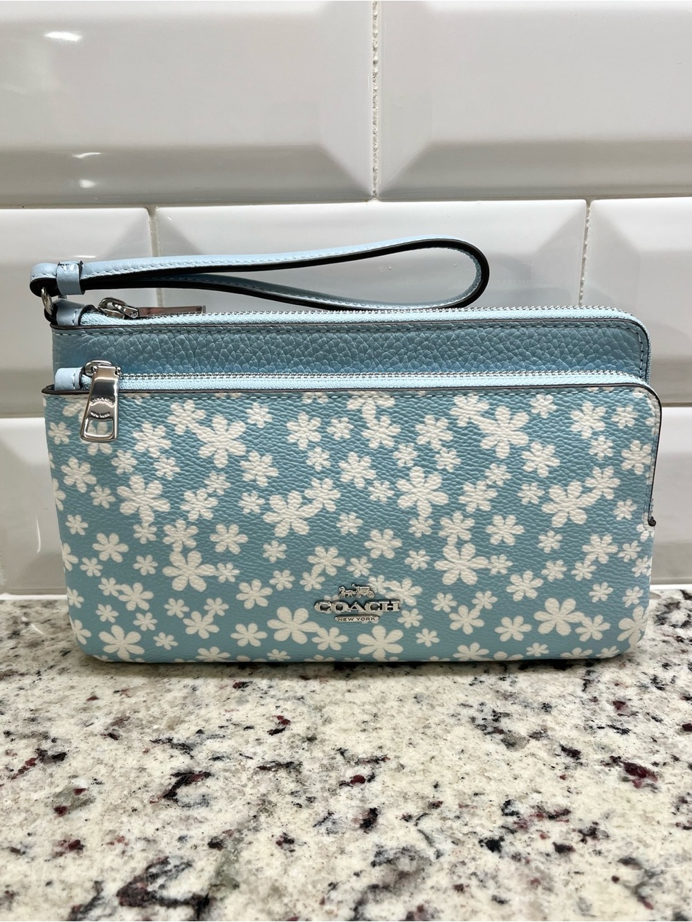 Coach Double Zip Floral Clutch Wristlet NWT